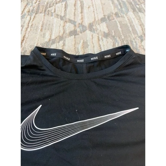 girls nike t shirt athletic large - Picture 3 of 3